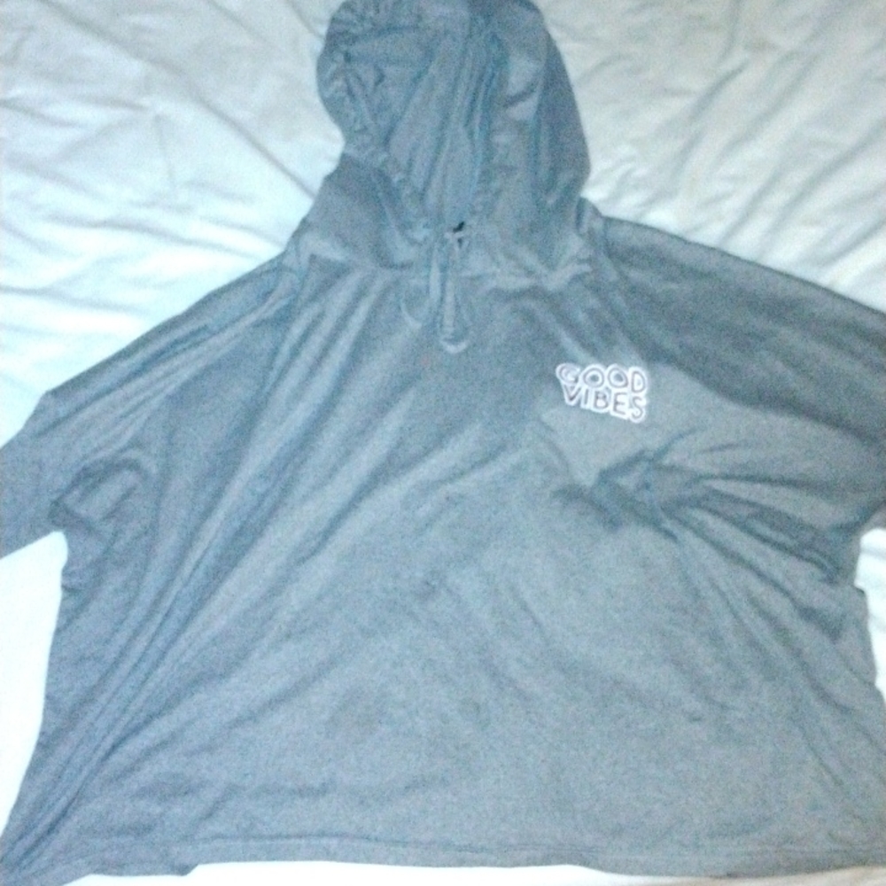 Long sleeved crop top